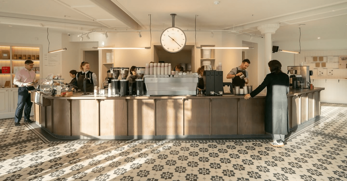 Rosslyn Coffee Named UK's No.1 Coffee Shop 2026 - Dog & Hat Coffee Club