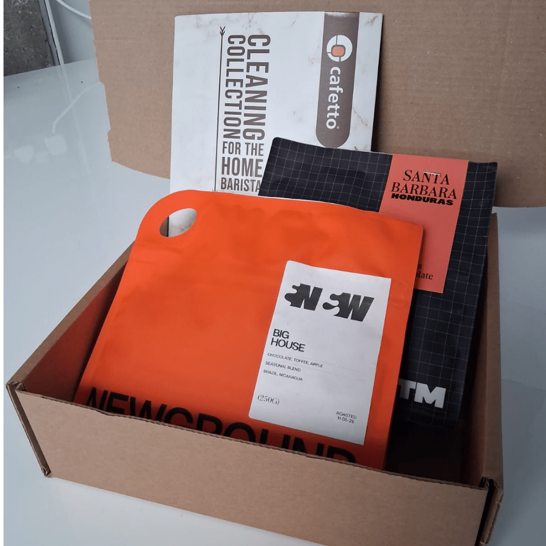 Espresso Trial Box [TRADITIONAL] and Sample Cleaning Kit [Free Shipping] - Dog & Hat Coffee Club